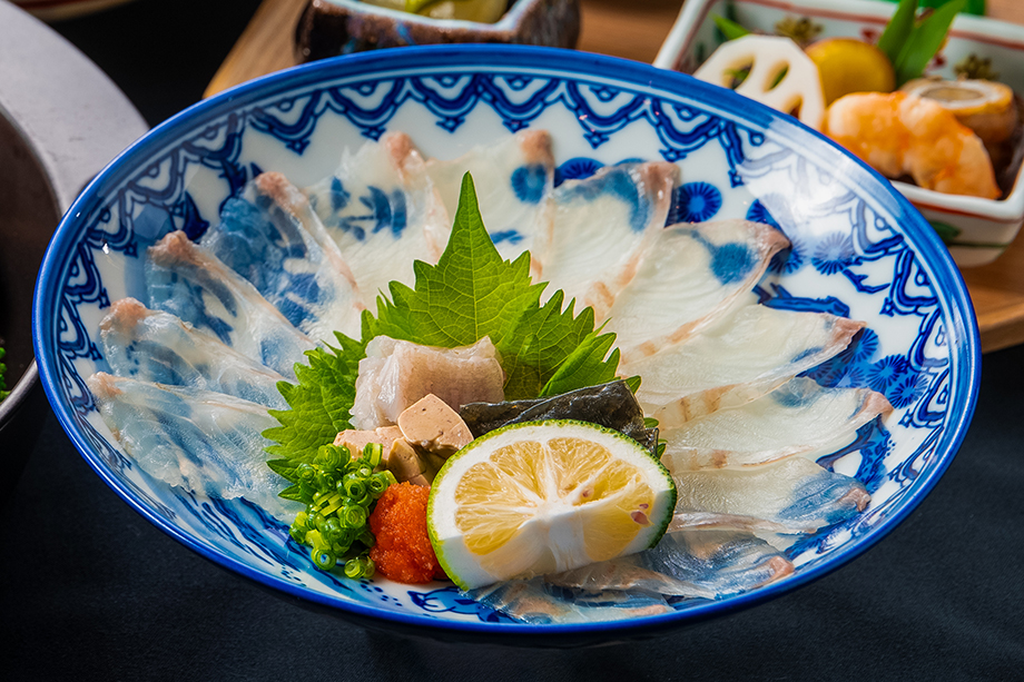 大分名物ヒラメと和牛会席